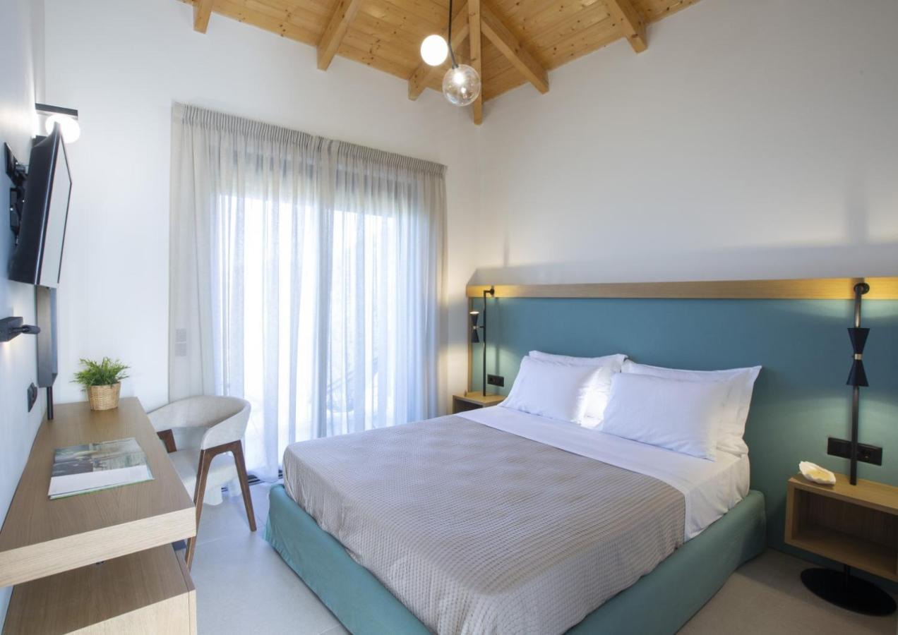 Inorato - Luxury Villa With Private Swimming Pool Kalamítsi Dış mekan fotoğraf