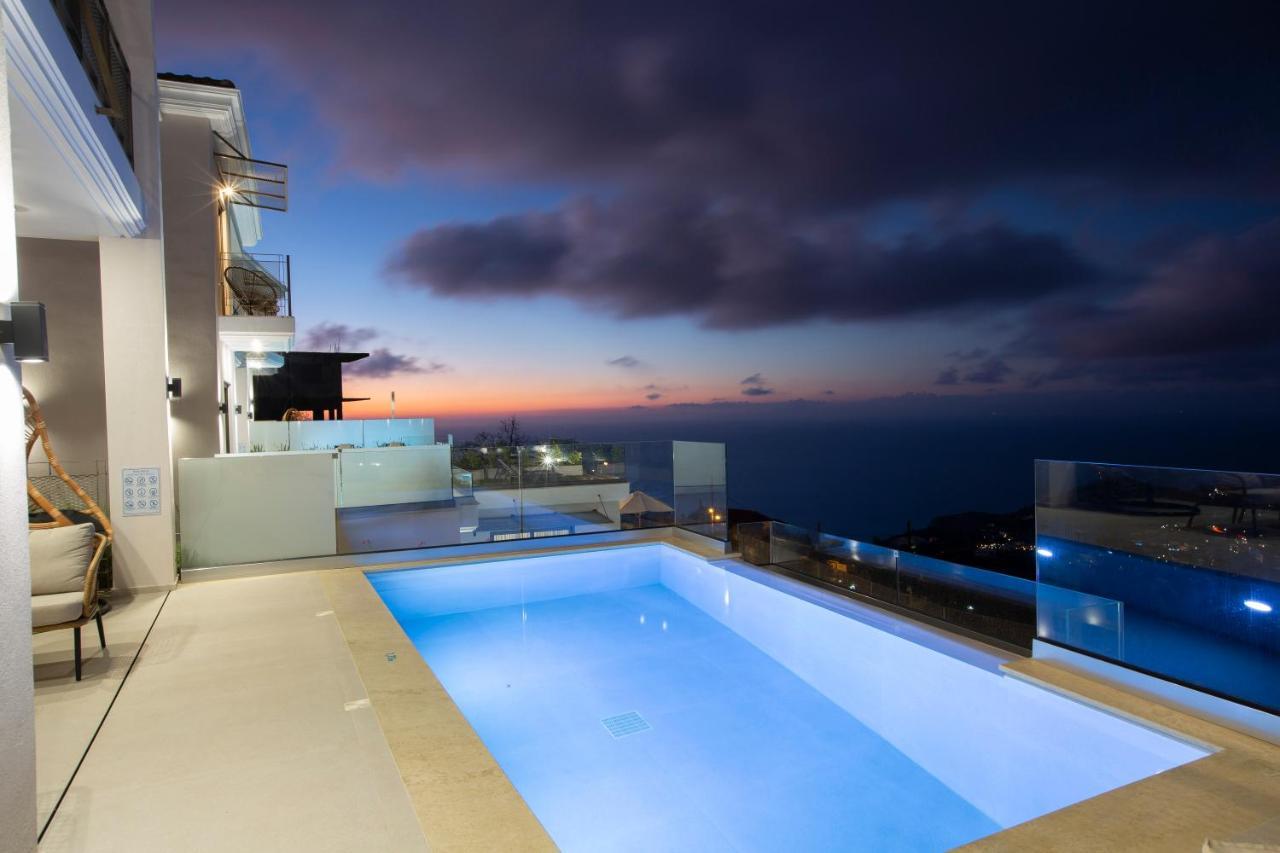 Inorato - Luxury Villa With Private Swimming Pool Kalamítsi Dış mekan fotoğraf